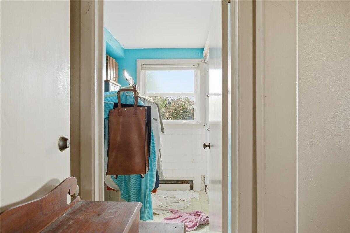 3636 Grandview AVE NW