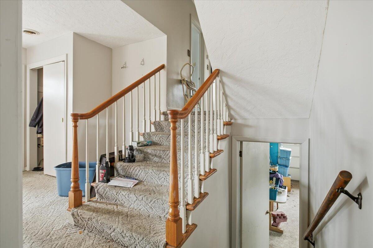 3636 Grandview AVE NW