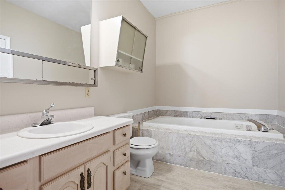 5585 Bent Mountain RD