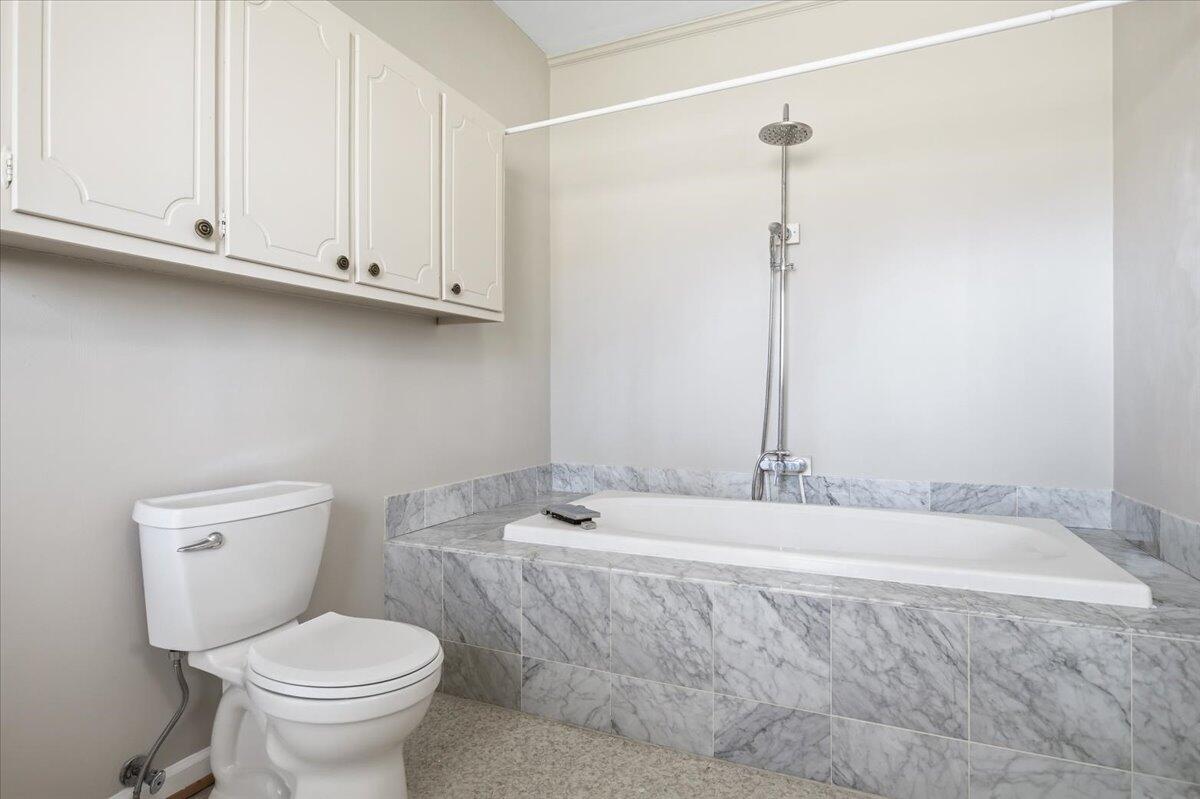 5585 Bent Mountain RD