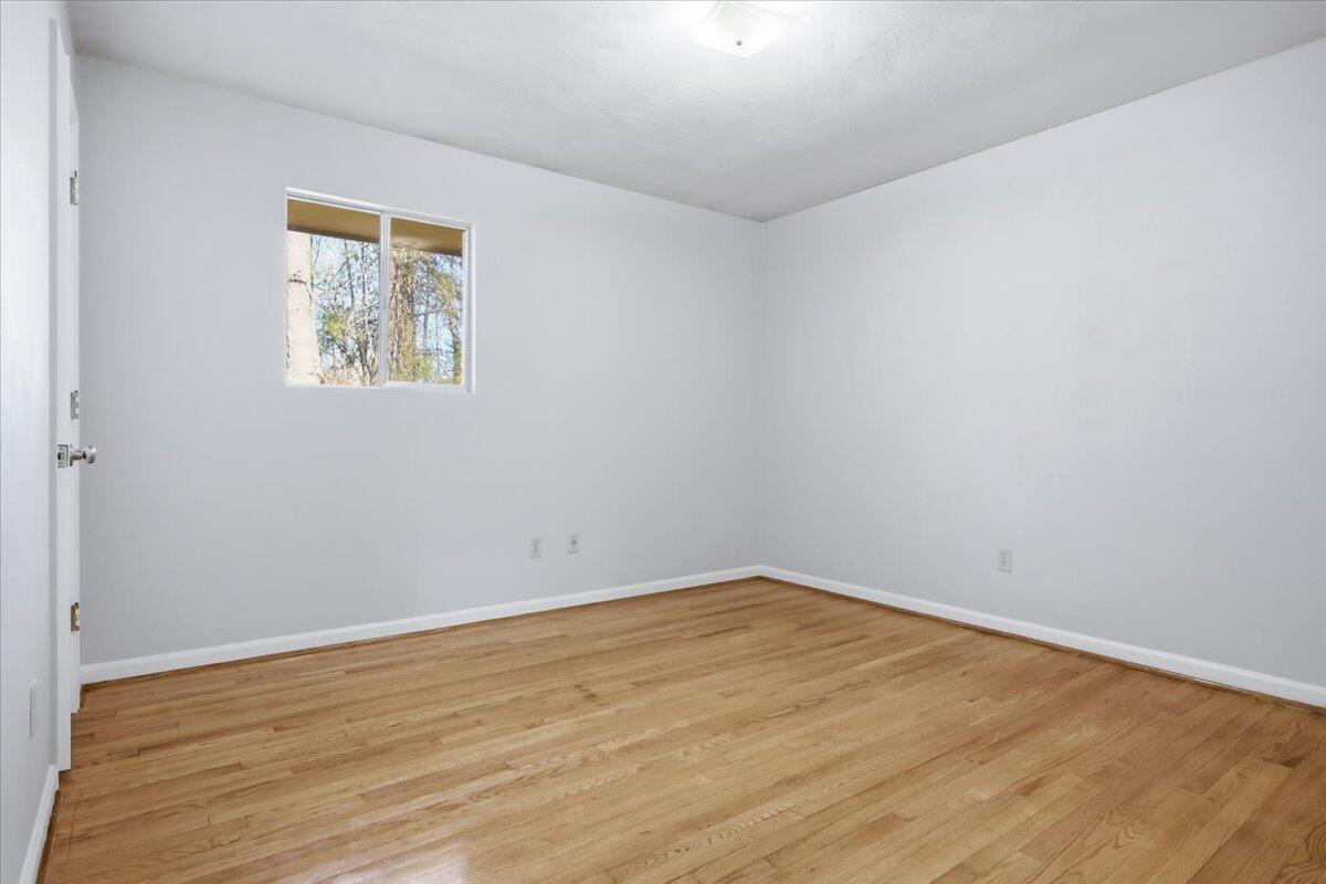 5585 Bent Mountain RD