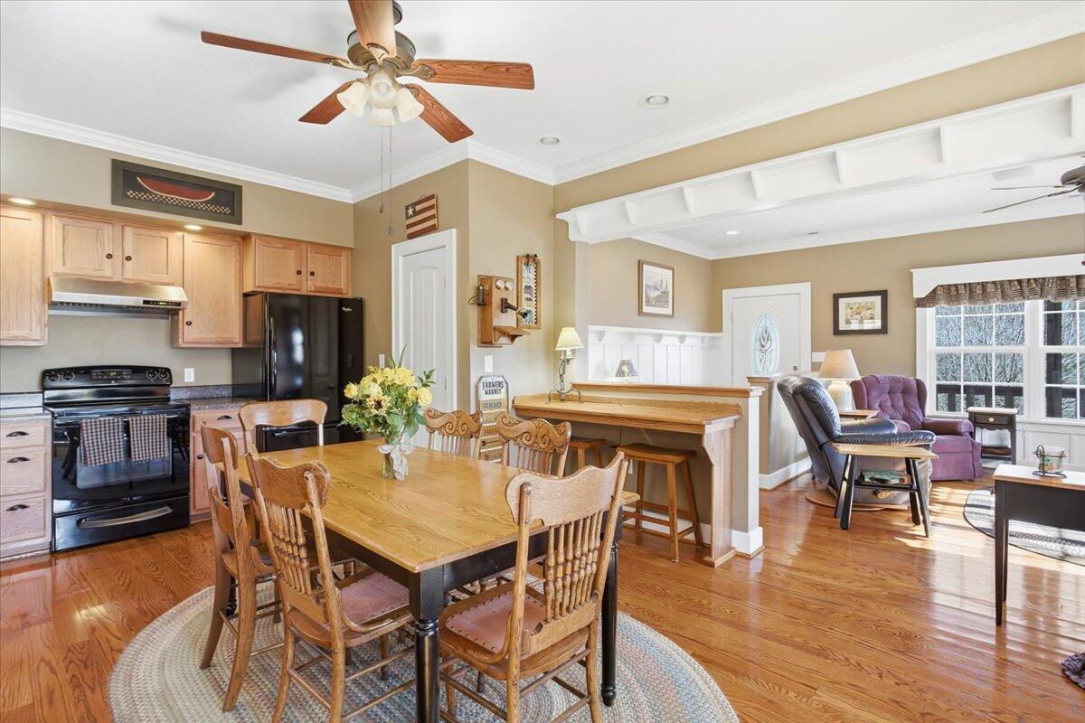 1718 Laurel Mountain DR