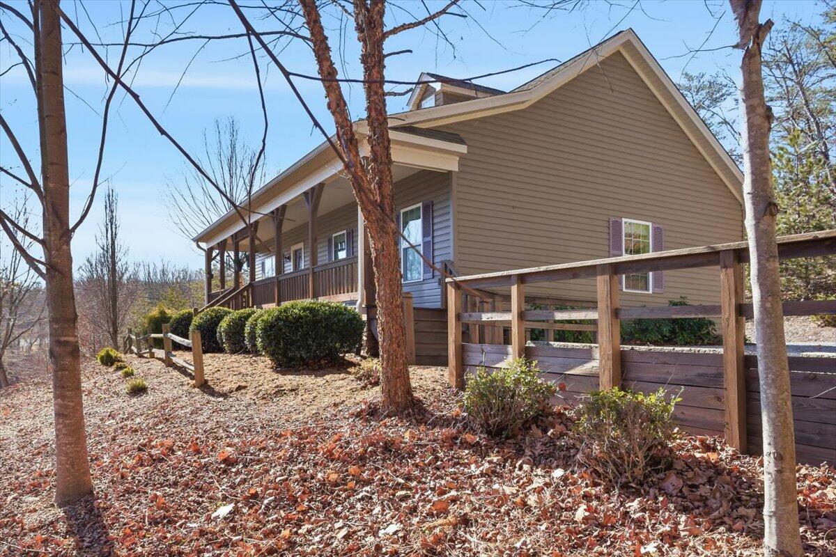 1718 Laurel Mountain DR