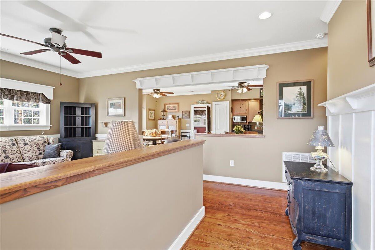 1718 Laurel Mountain DR