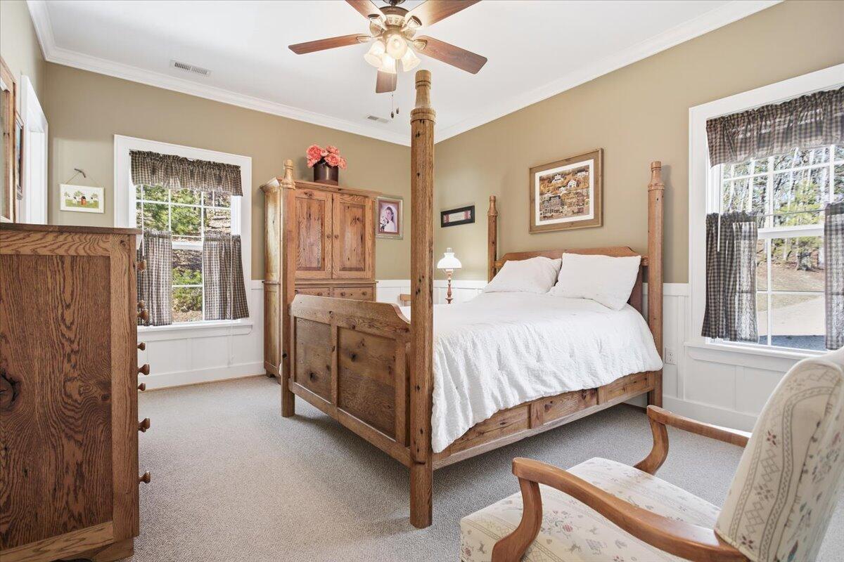 1718 Laurel Mountain DR