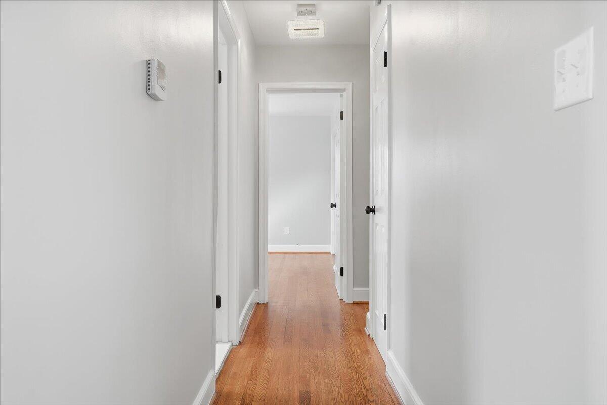 109 Maplelawn AVE NE