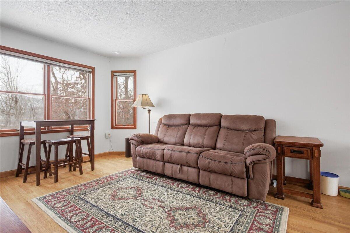 4600 Tobey RD