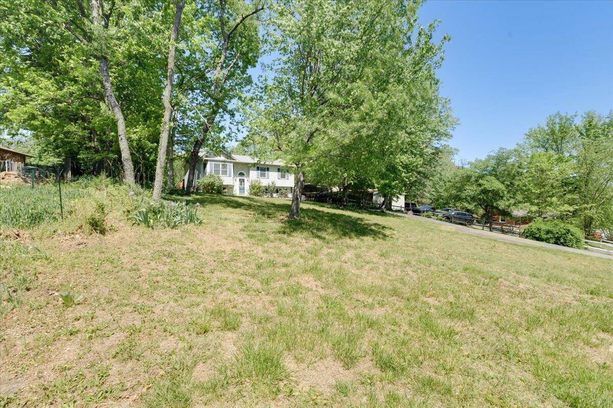 4600 Tobey RD