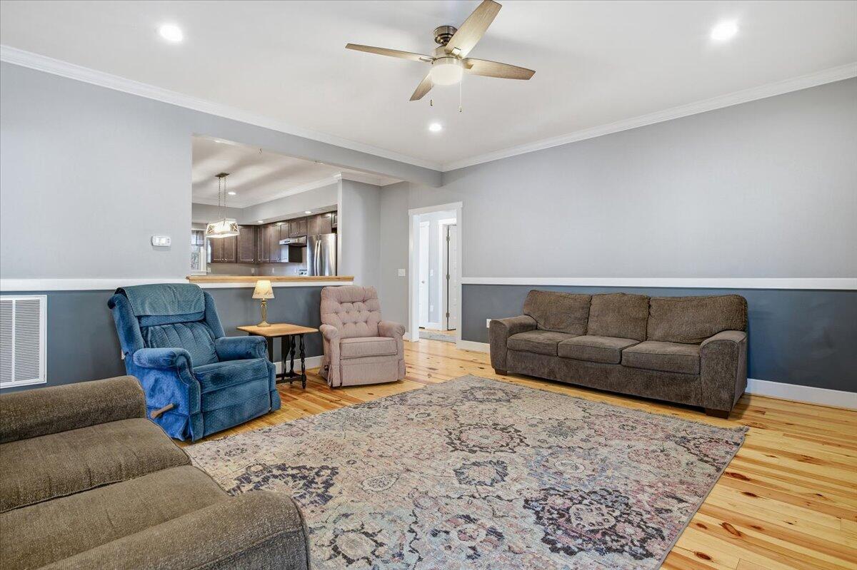 3276 Absalom Smith RD