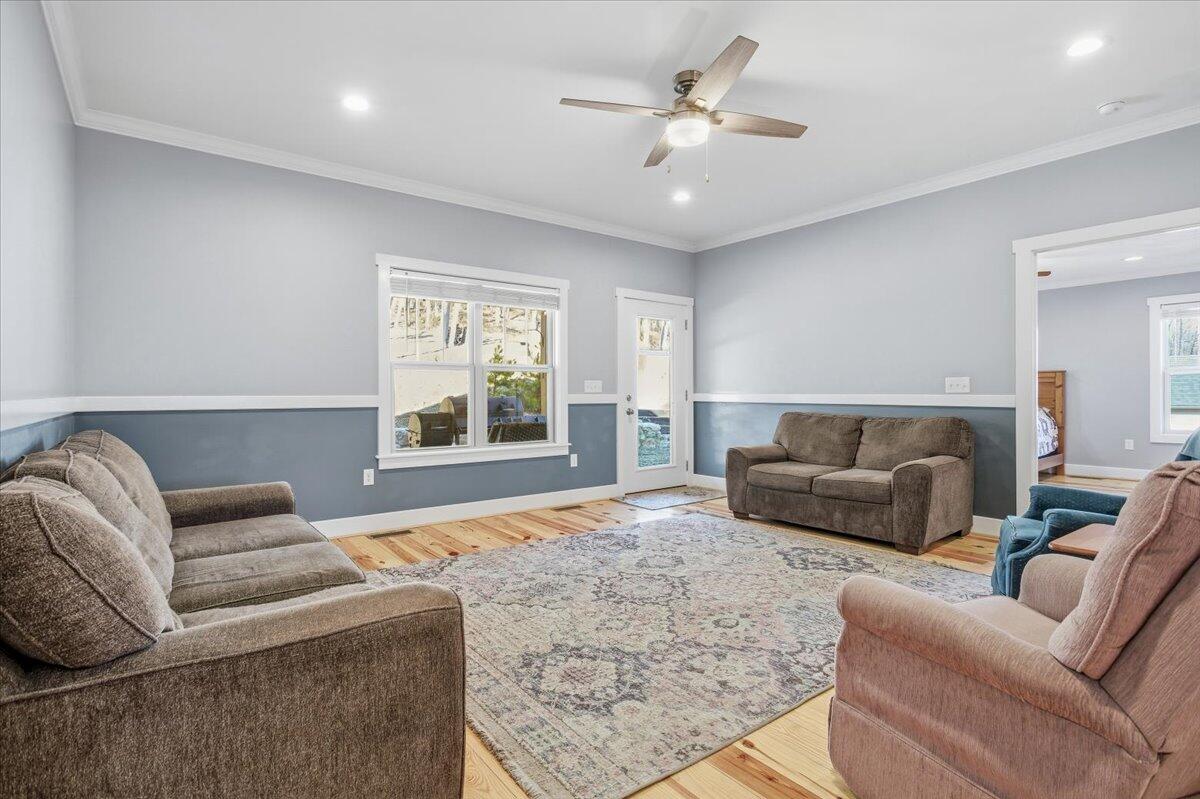 3276 Absalom Smith RD