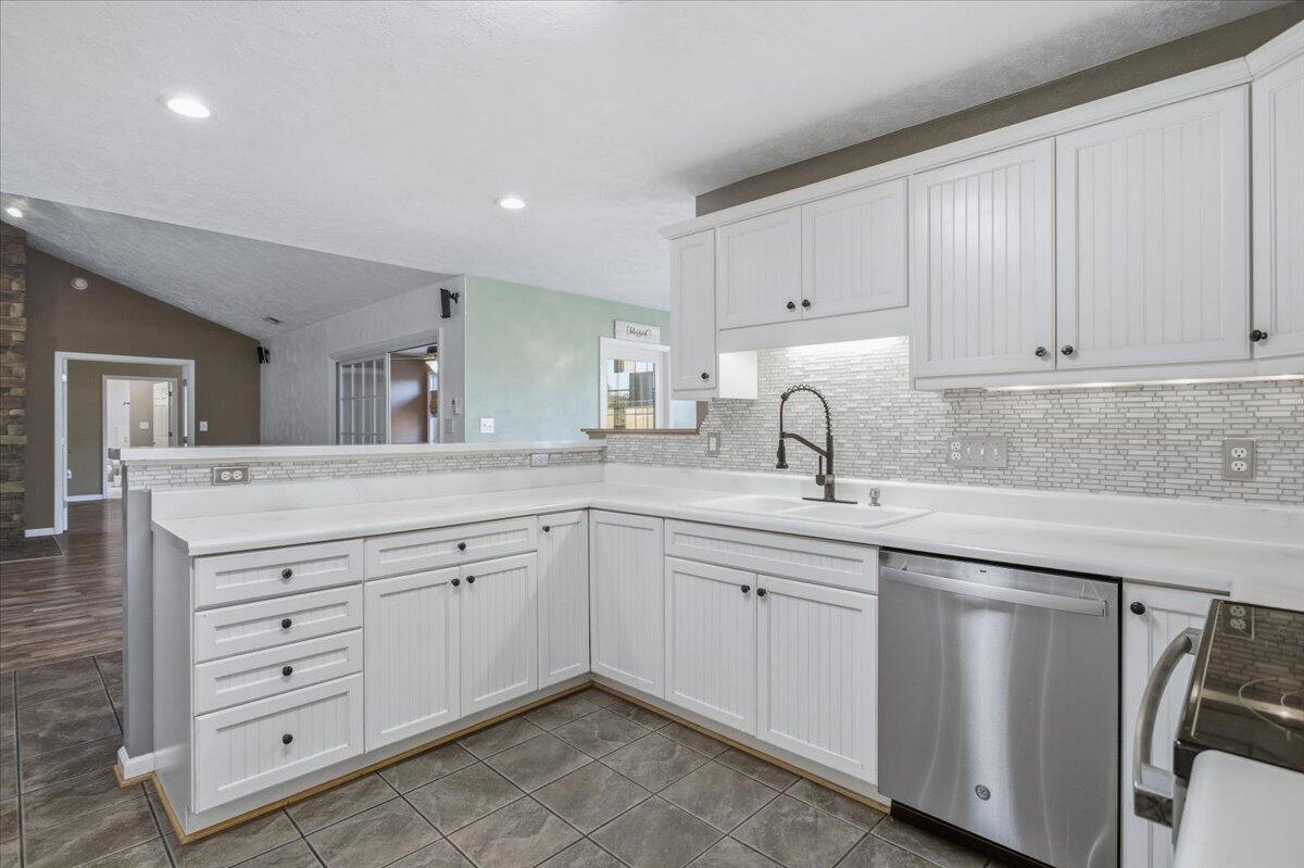 1530 Indian Springs LN