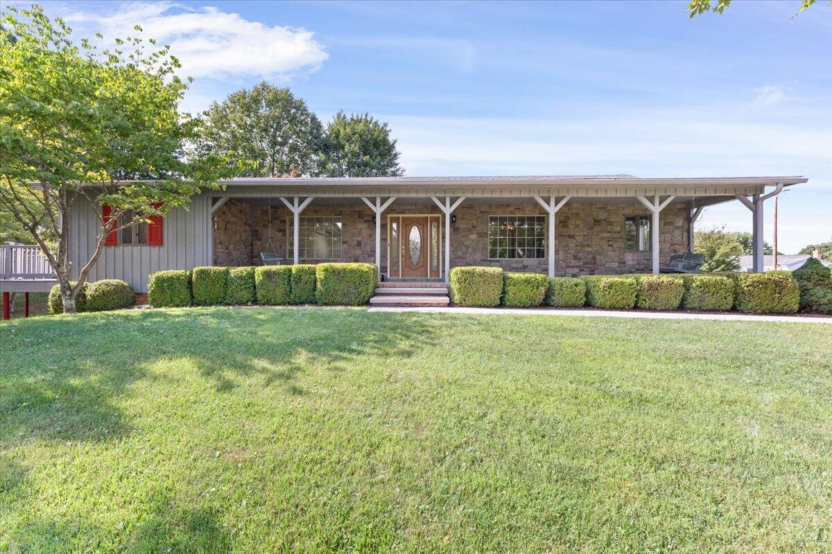 283 Orchard Lake DR