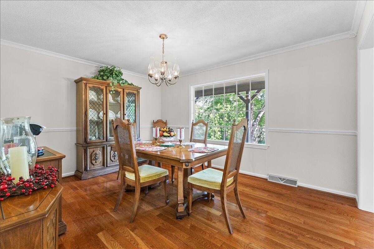 283 Orchard Lake DR