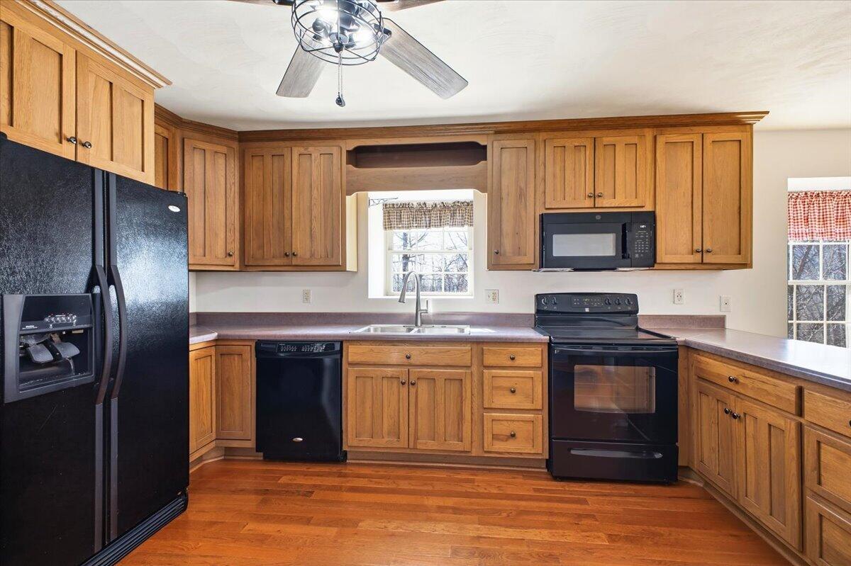 3282 Absalom Smith RD