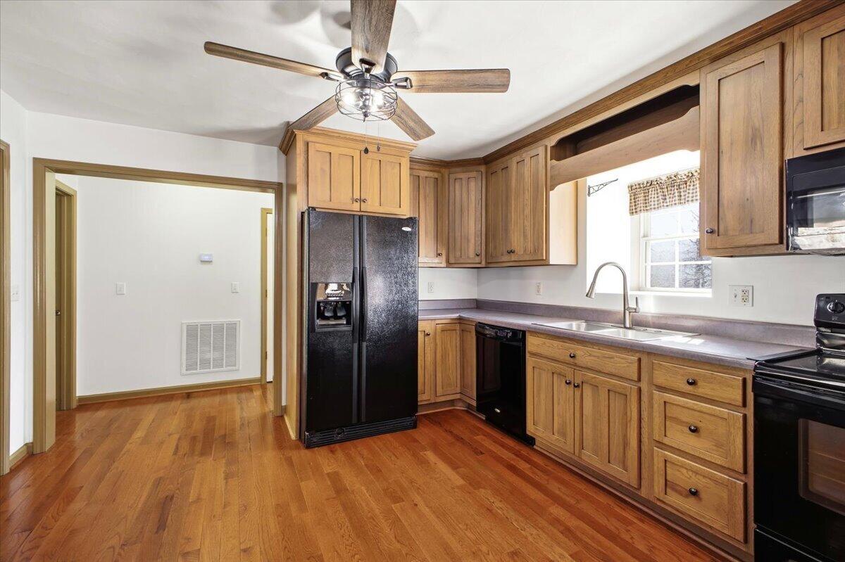 3282 Absalom Smith RD