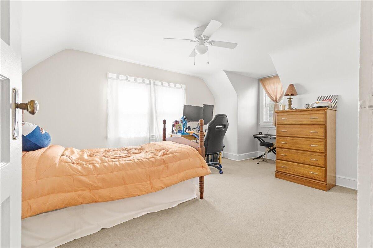 10664 Bent Mountain RD