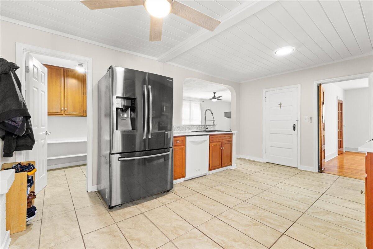 10664 Bent Mountain RD