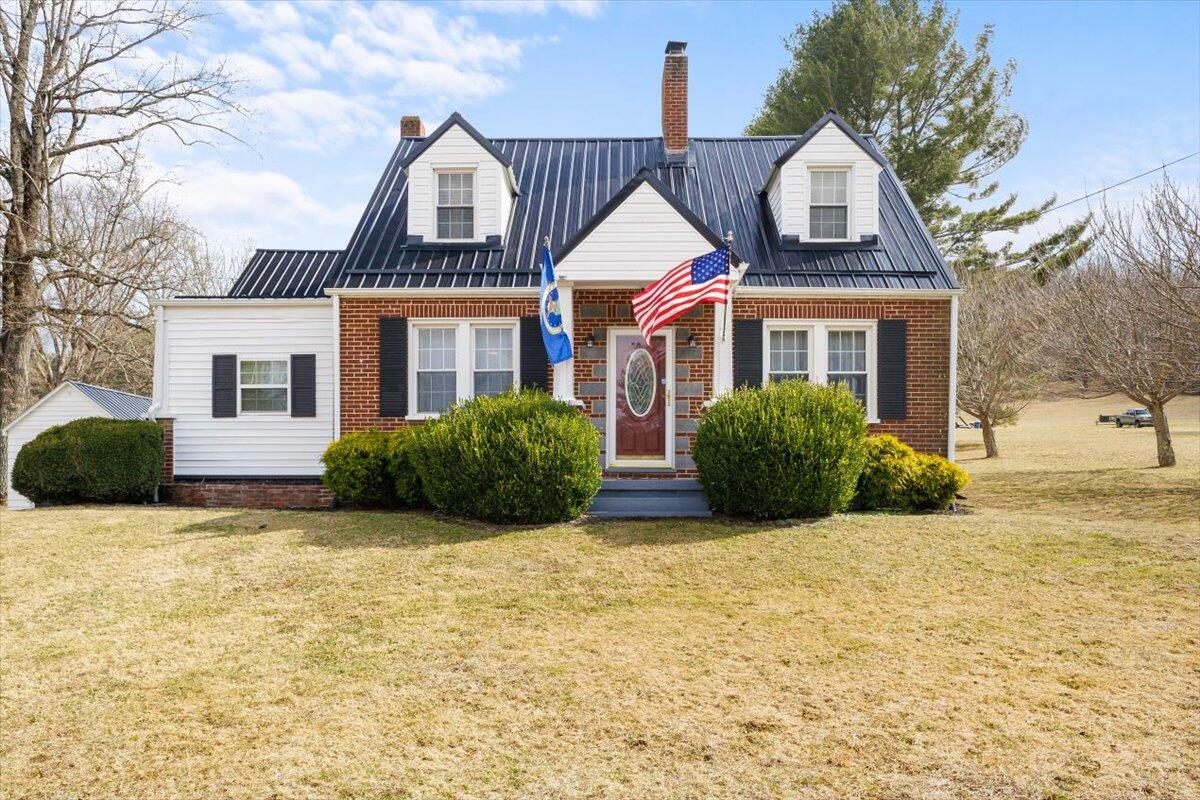 10664 Bent Mountain RD