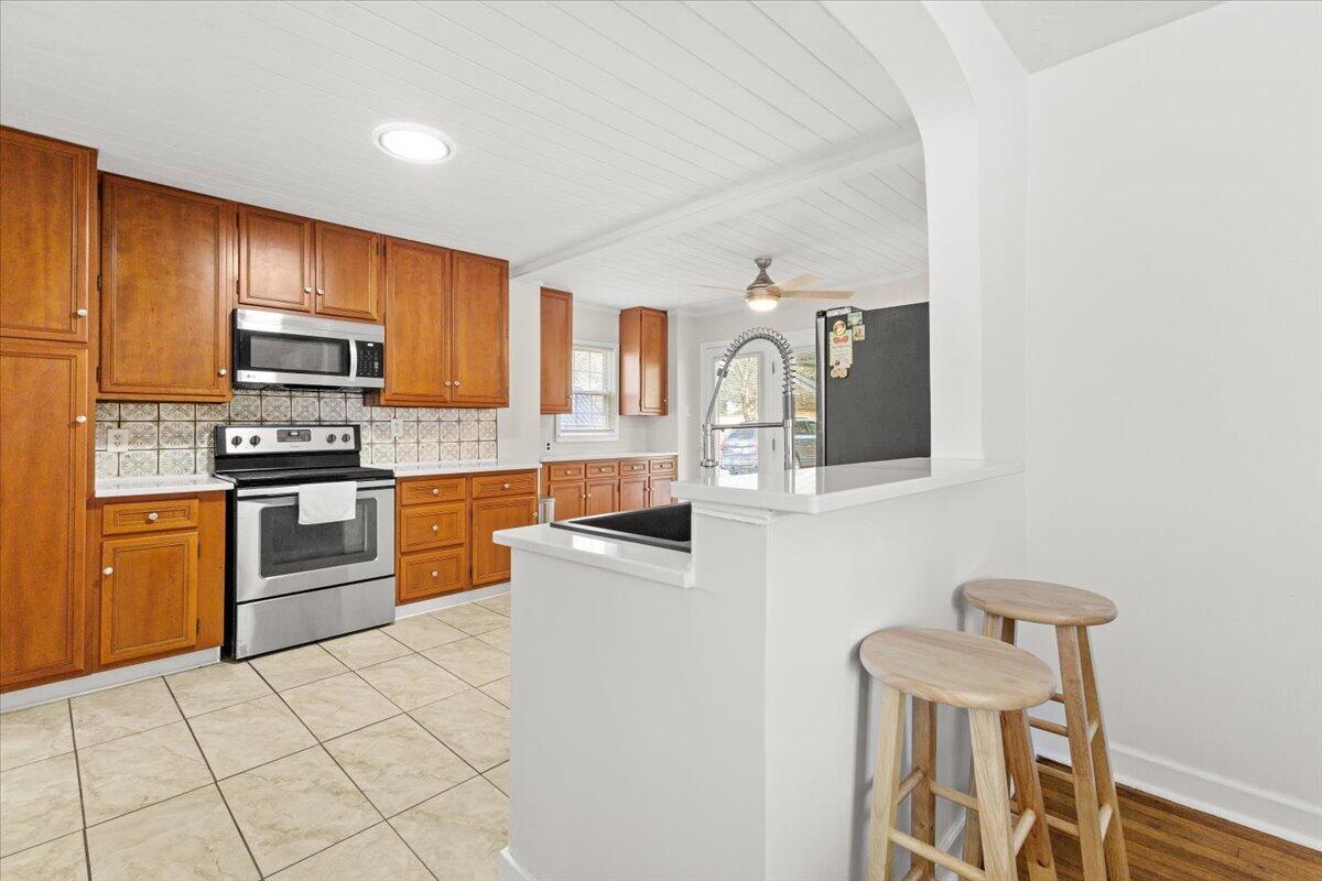 10664 Bent Mountain RD