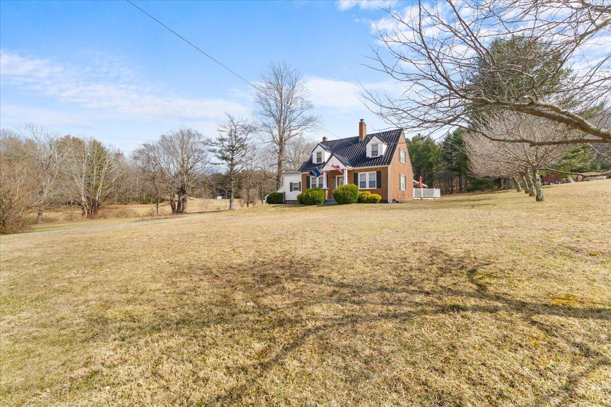 10664 Bent Mountain RD