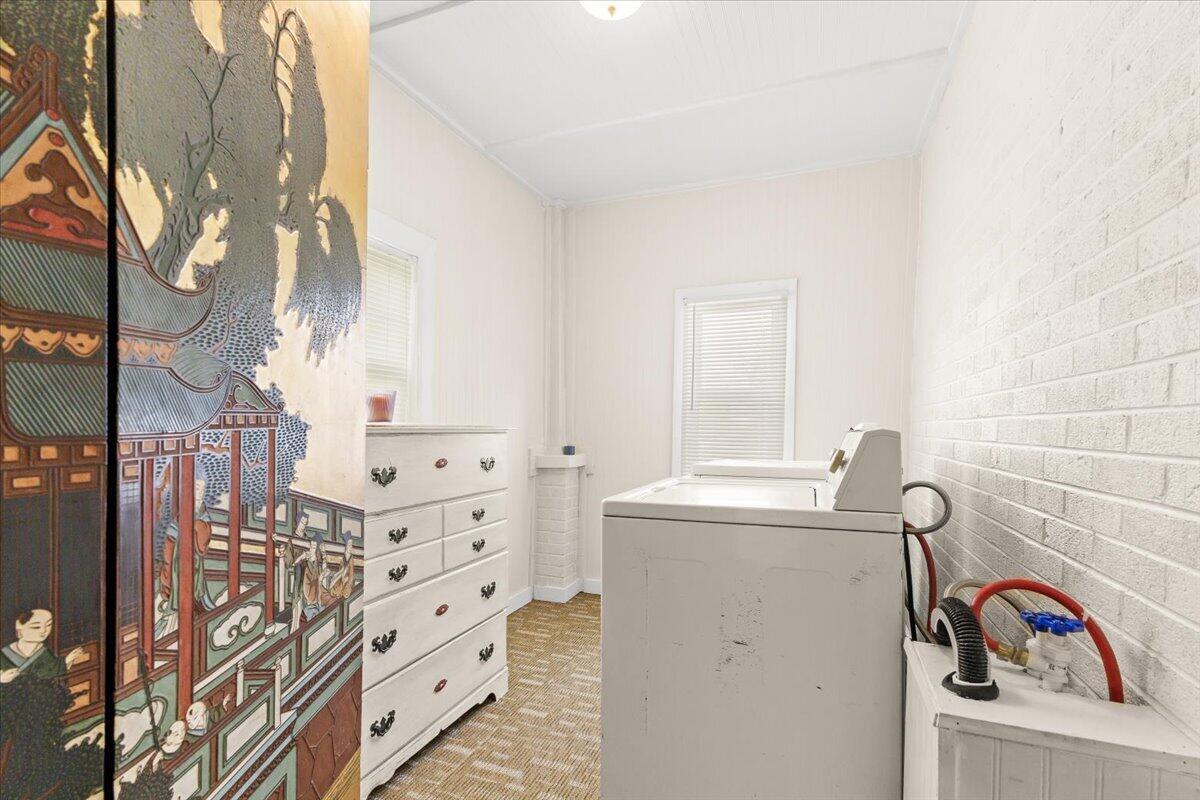 10664 Bent Mountain RD