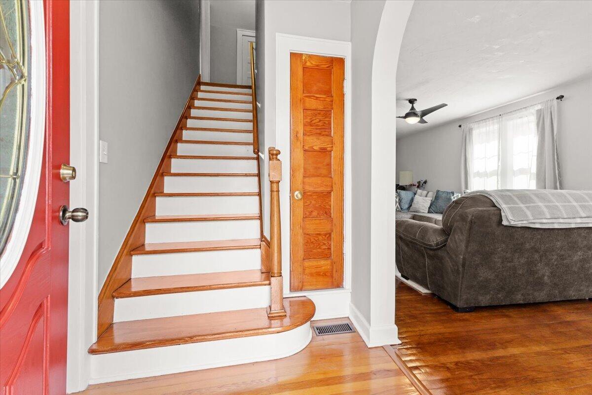 10664 Bent Mountain RD