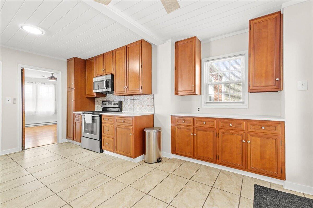 10664 Bent Mountain RD