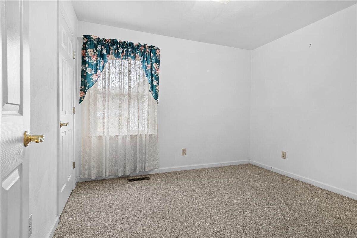 1297 Flowing Spring RD