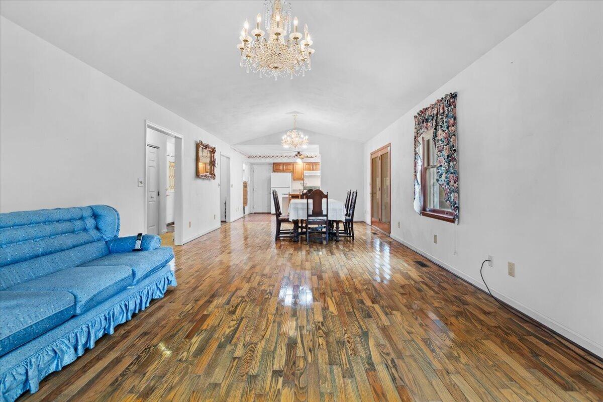 1297 Flowing Spring RD