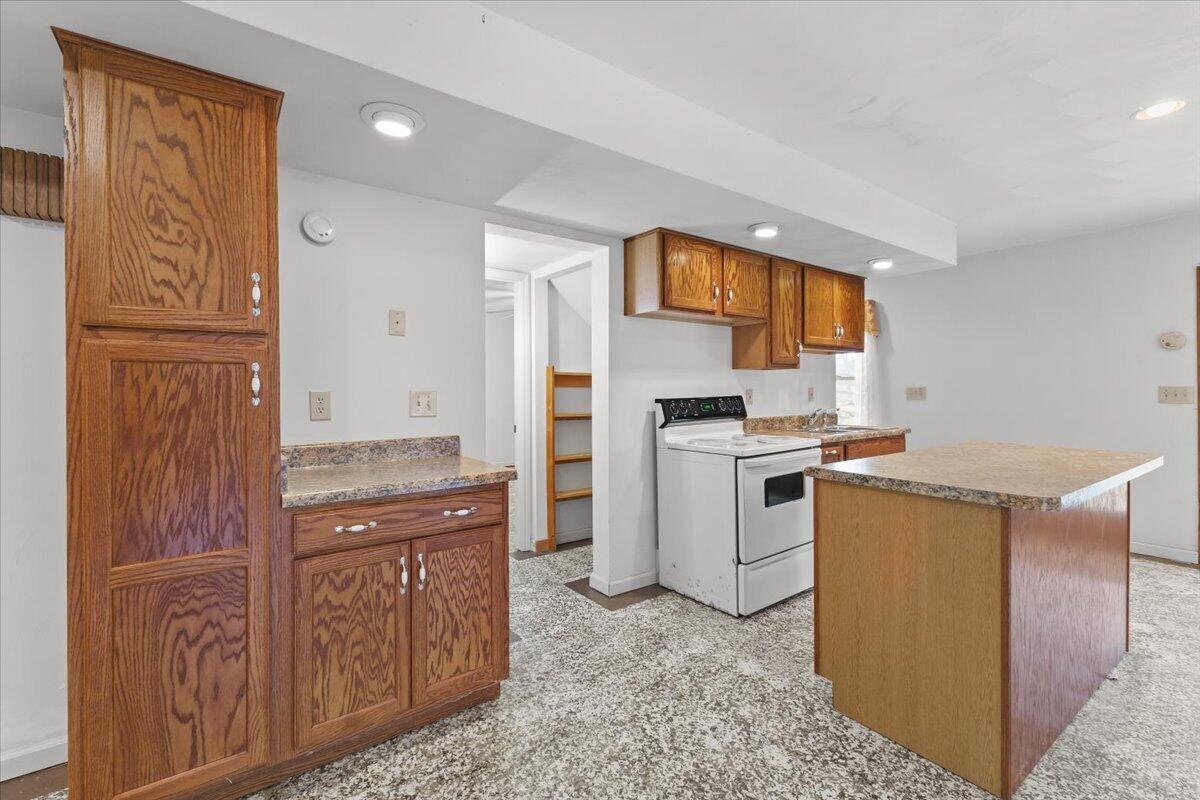 1297 Flowing Spring RD