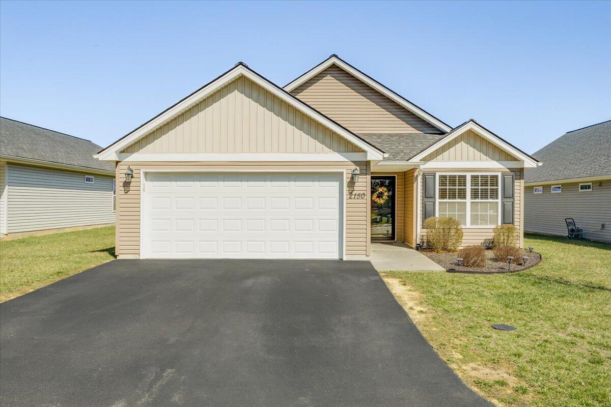2150 Giles DR SE