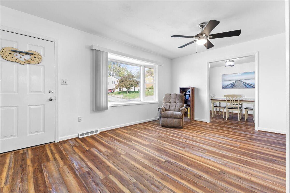 403 Ingal BLVD