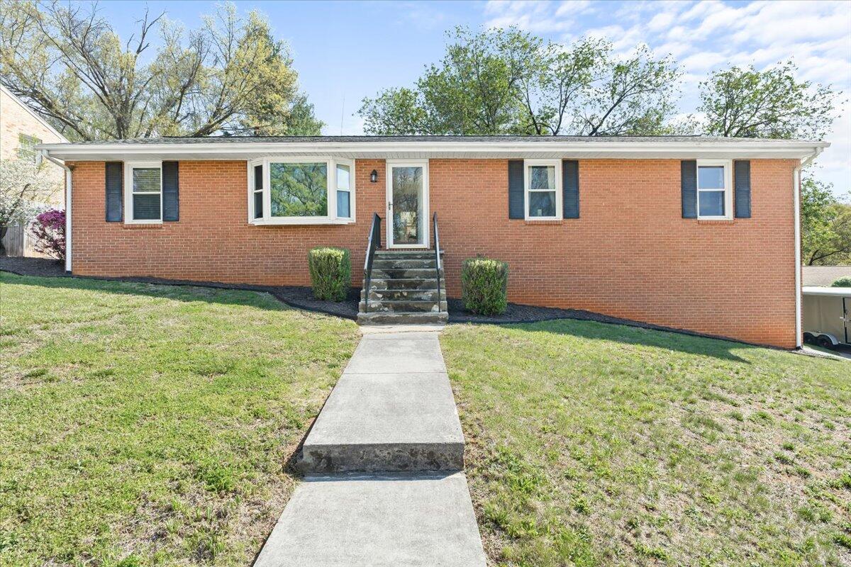 403 Ingal BLVD