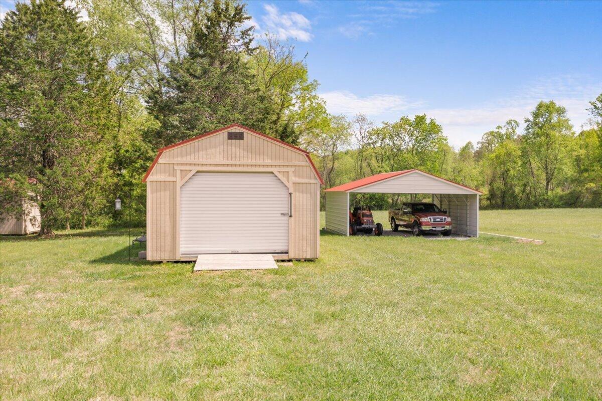 4133 Grove Hill RD