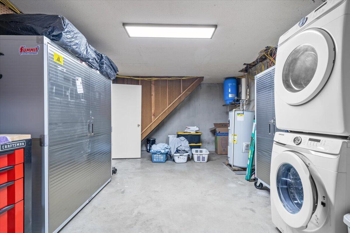 10660 Catawba RD