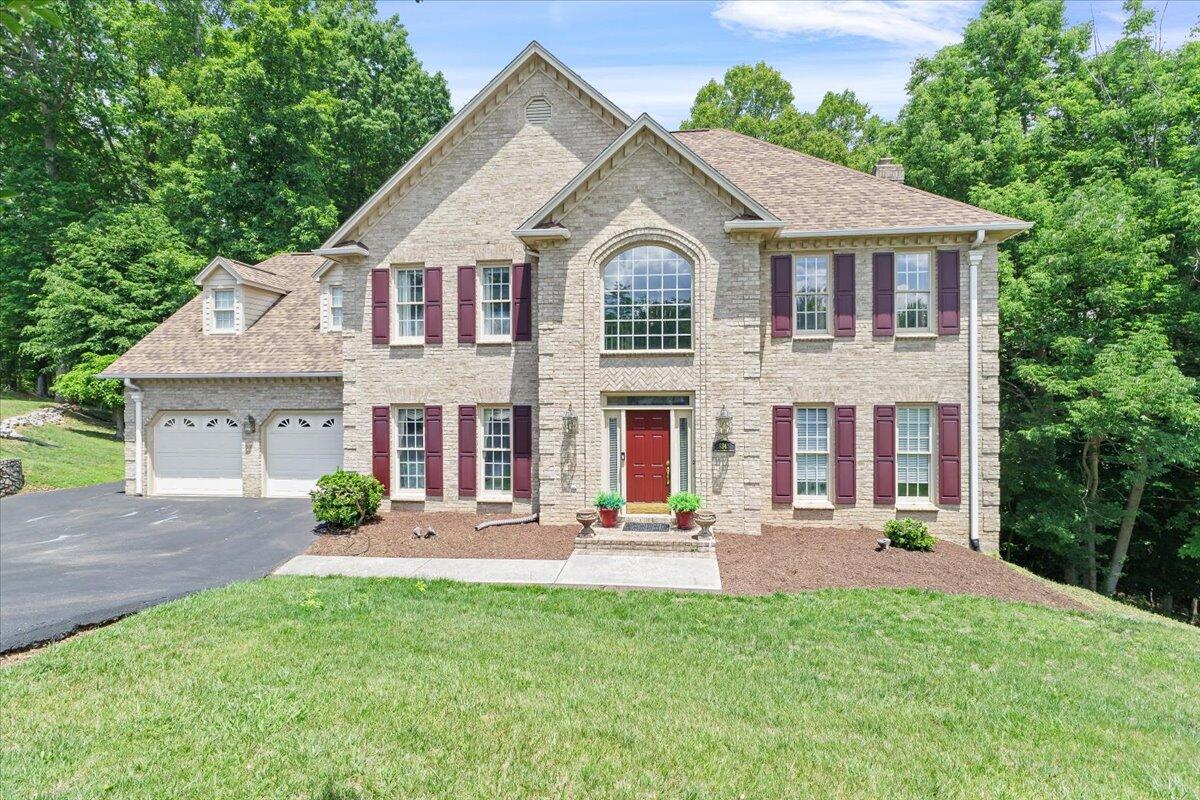 8343 Strathmore LN