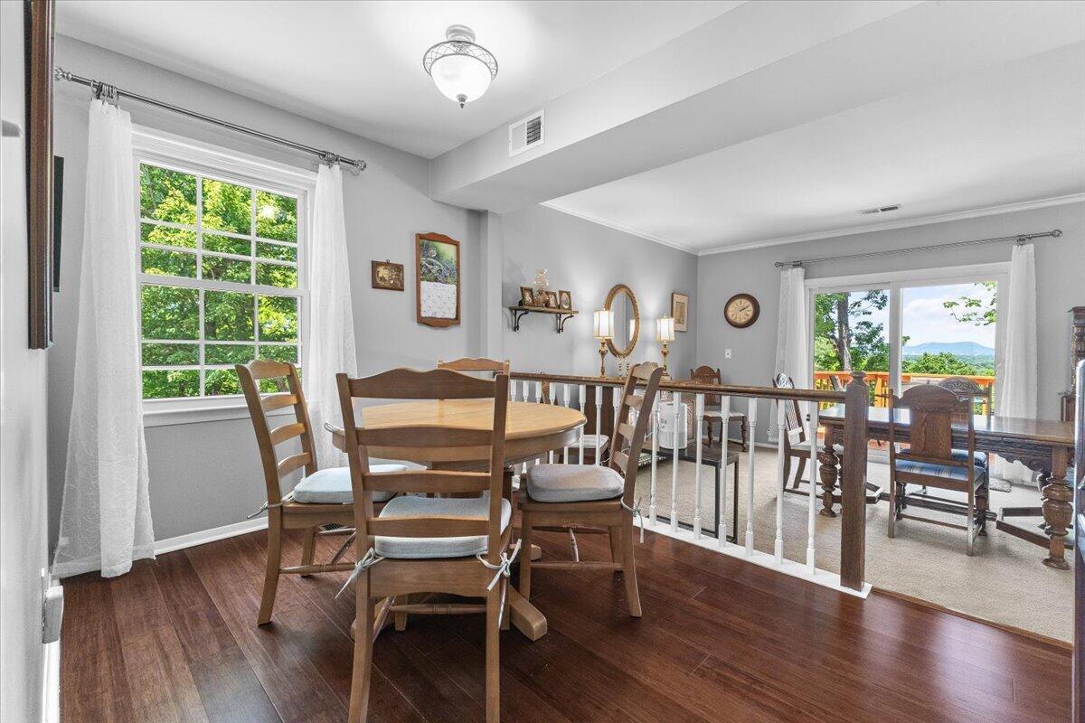 4522 Andover CT