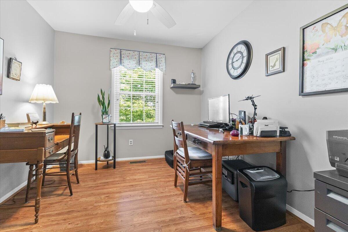 4522 Andover CT