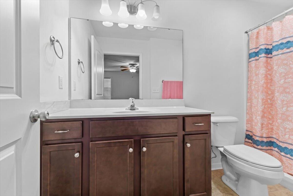 1048 Saint Clair LN