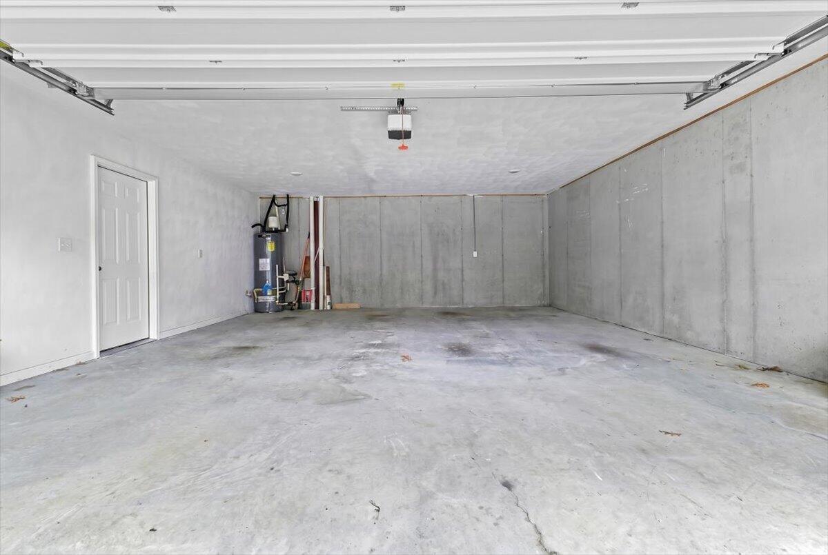 1048 Saint Clair LN