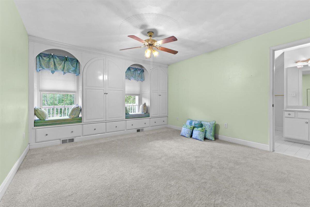 5975 Landview DR
