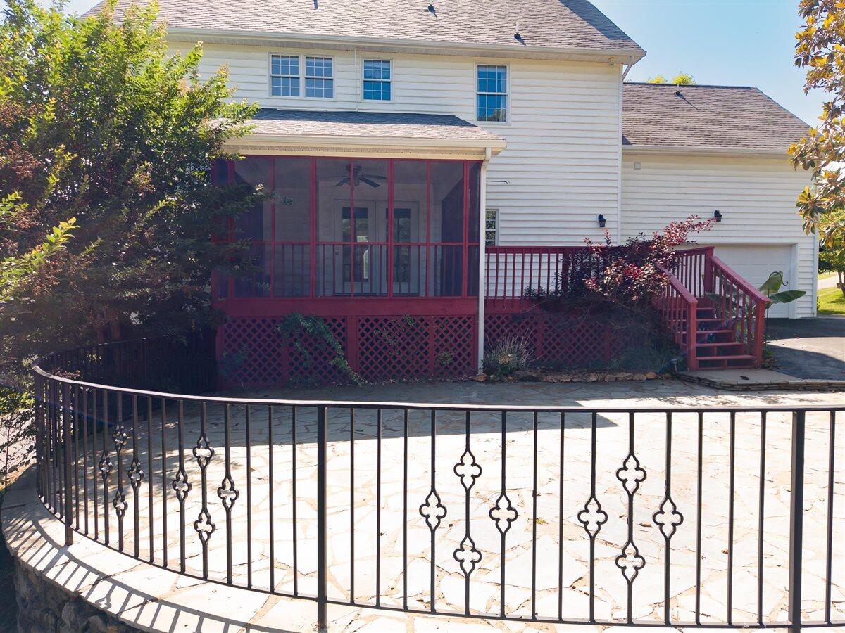 5975 Landview DR