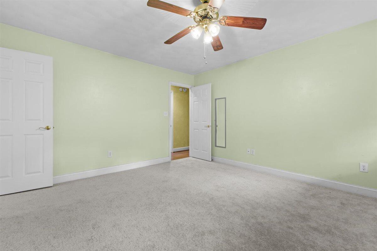 5975 Landview DR