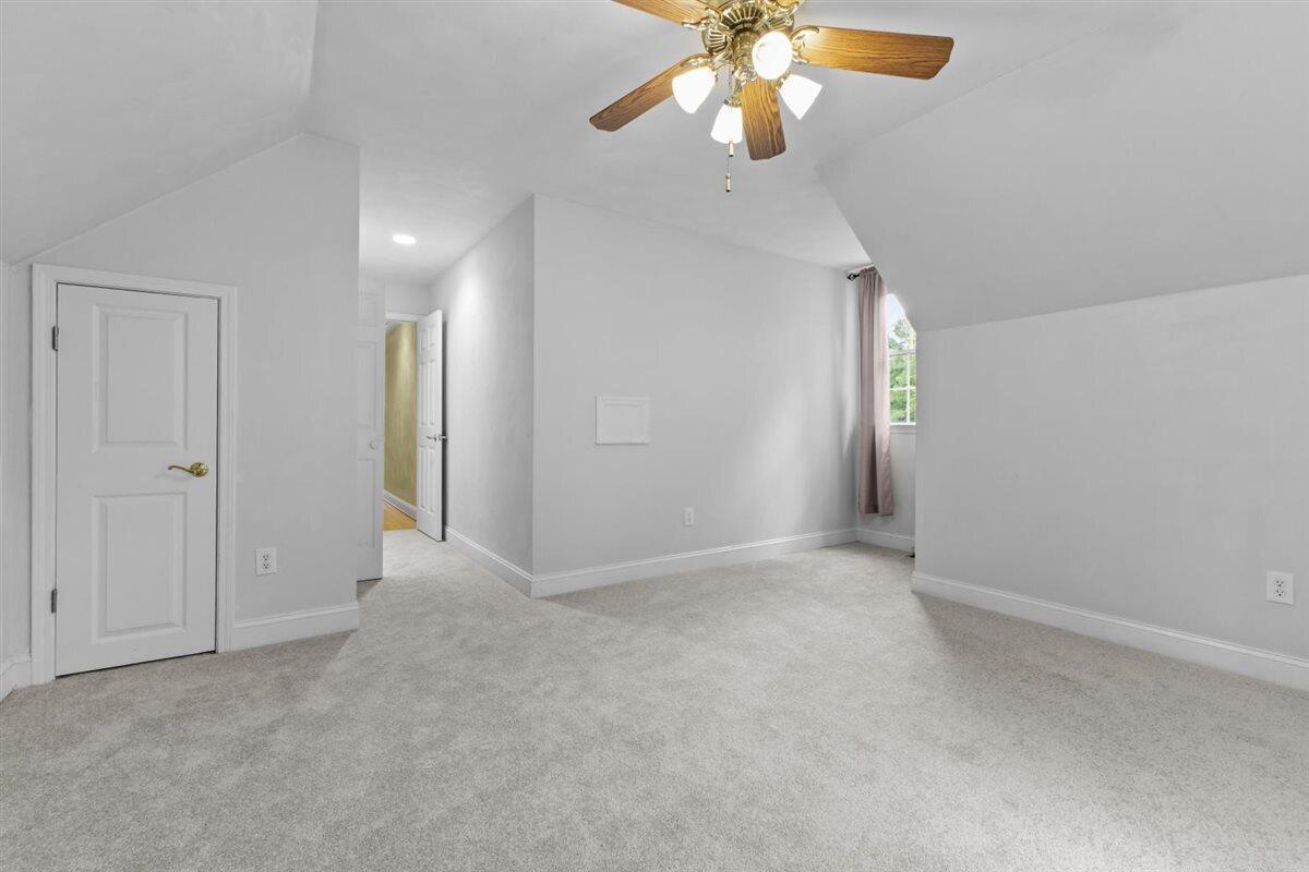 5975 Landview DR