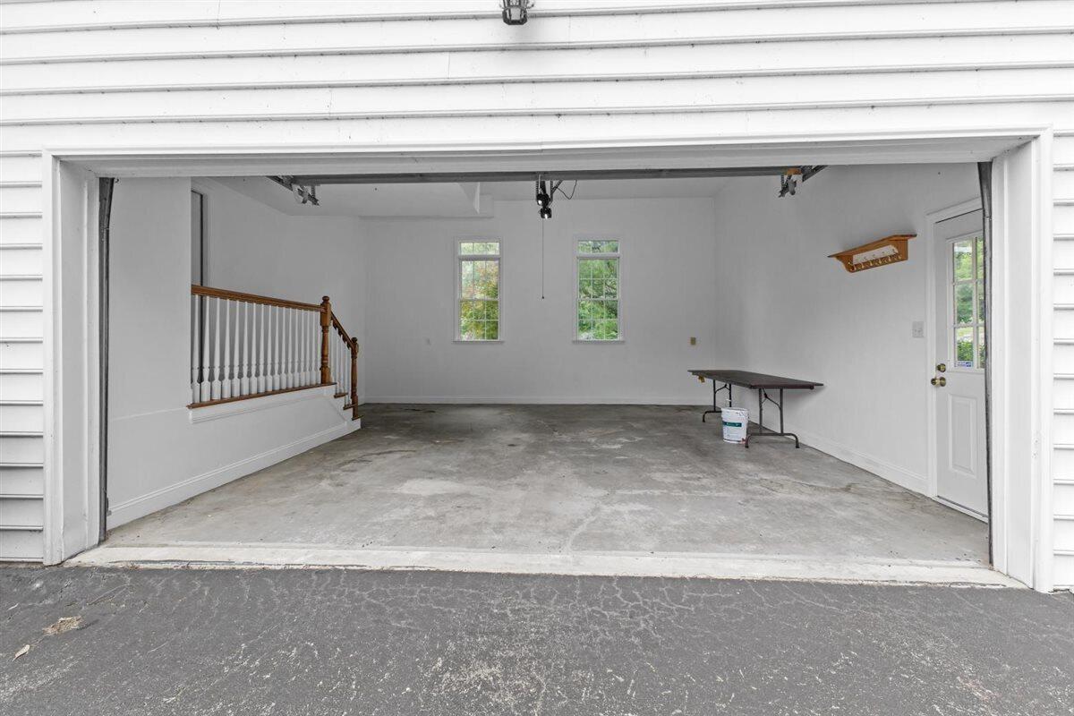 5975 Landview DR