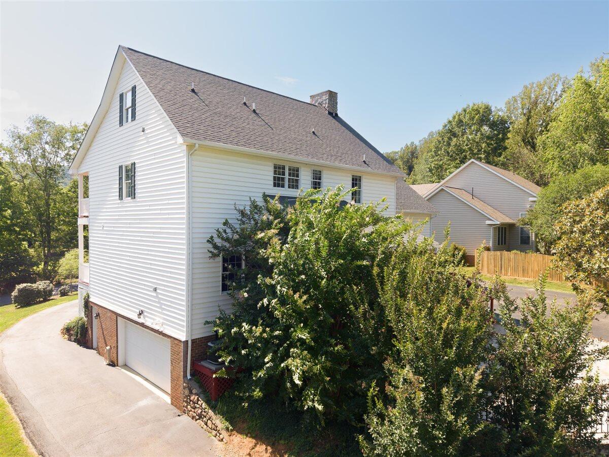 5975 Landview DR
