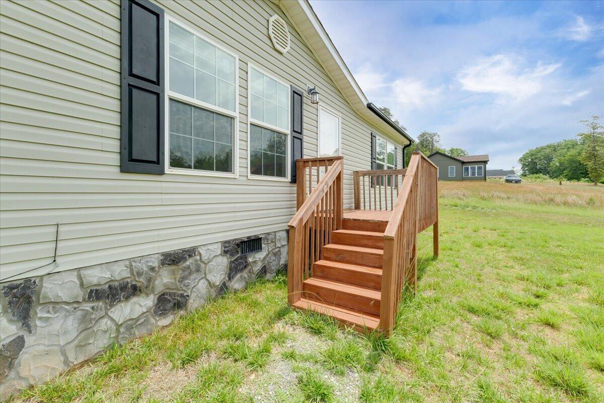 13900 Wyatts WAY