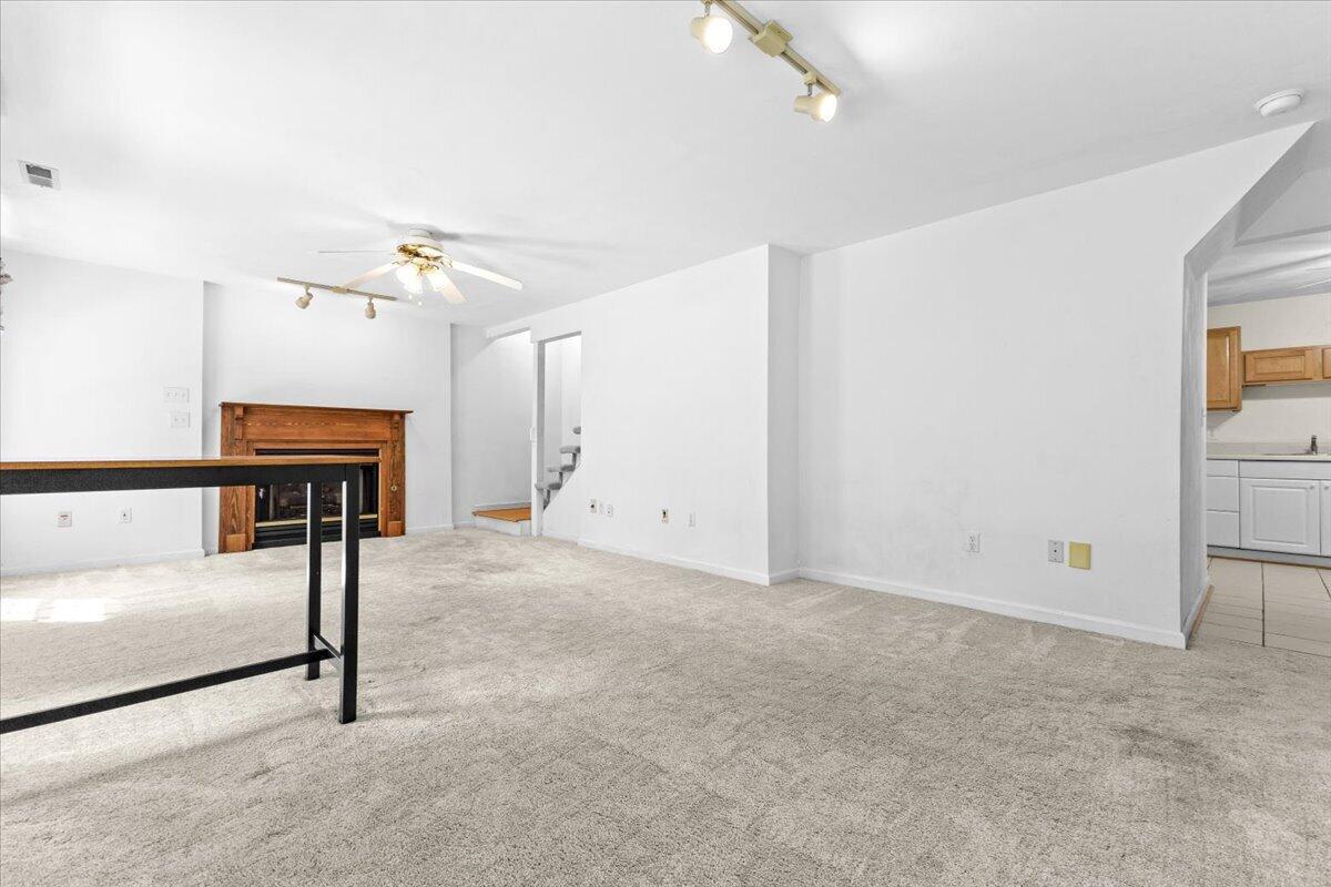 282 Four Seasons DR
