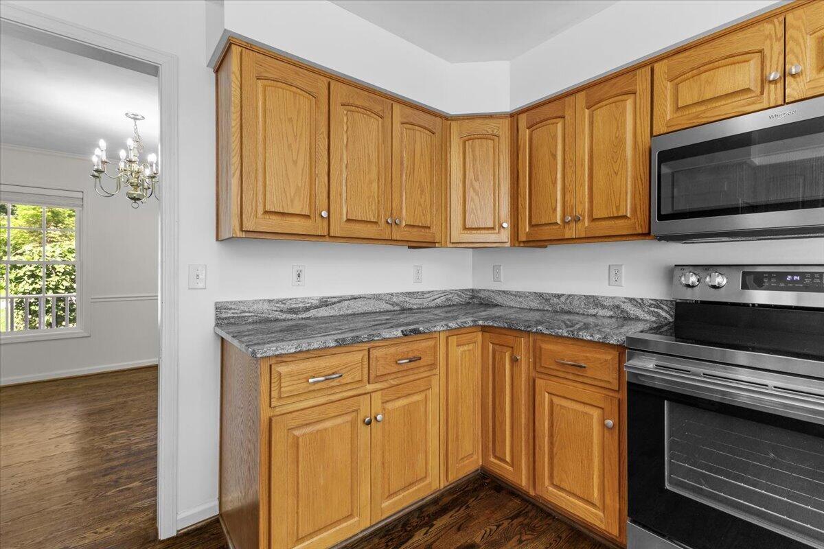 282 Four Seasons DR