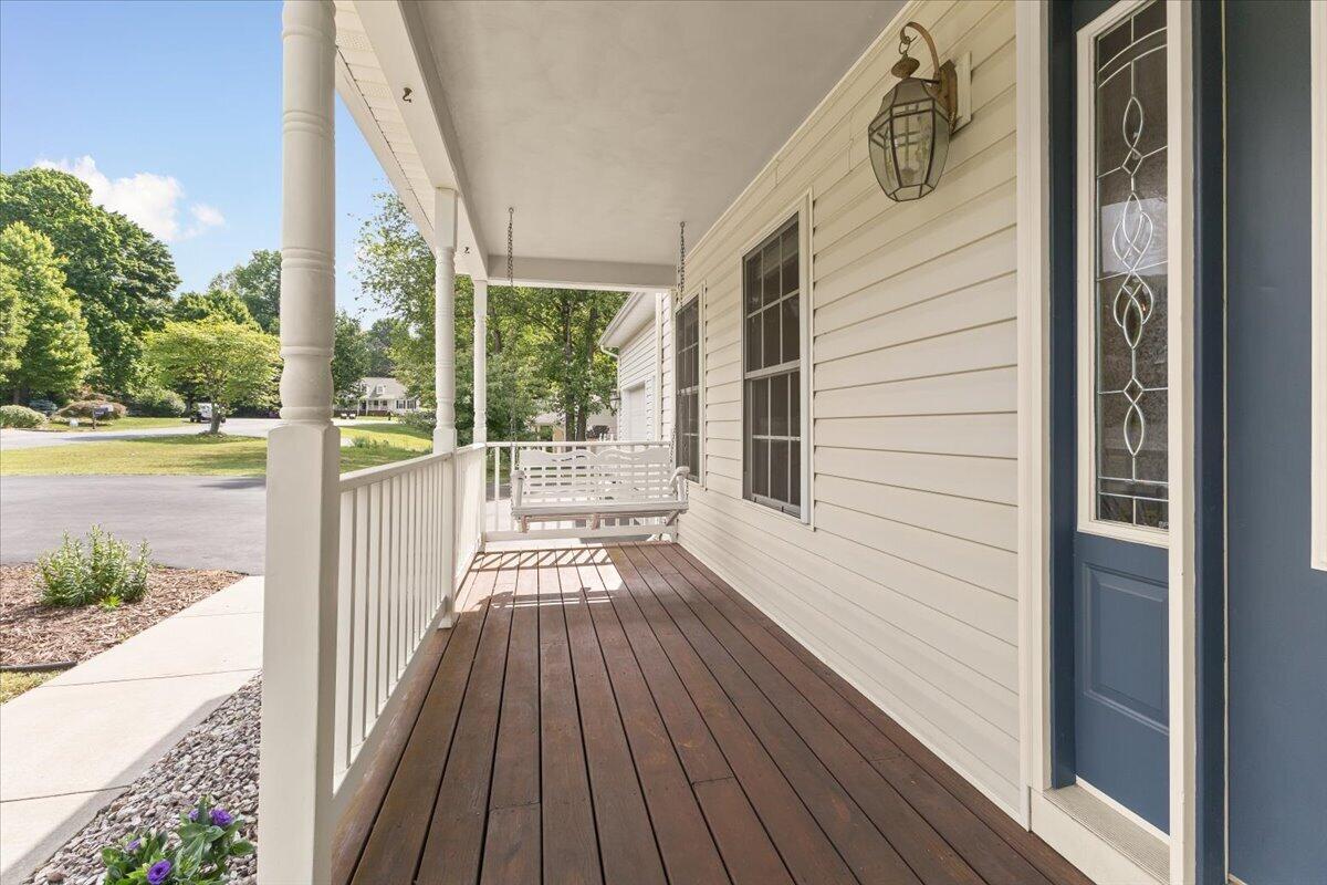 282 Four Seasons DR
